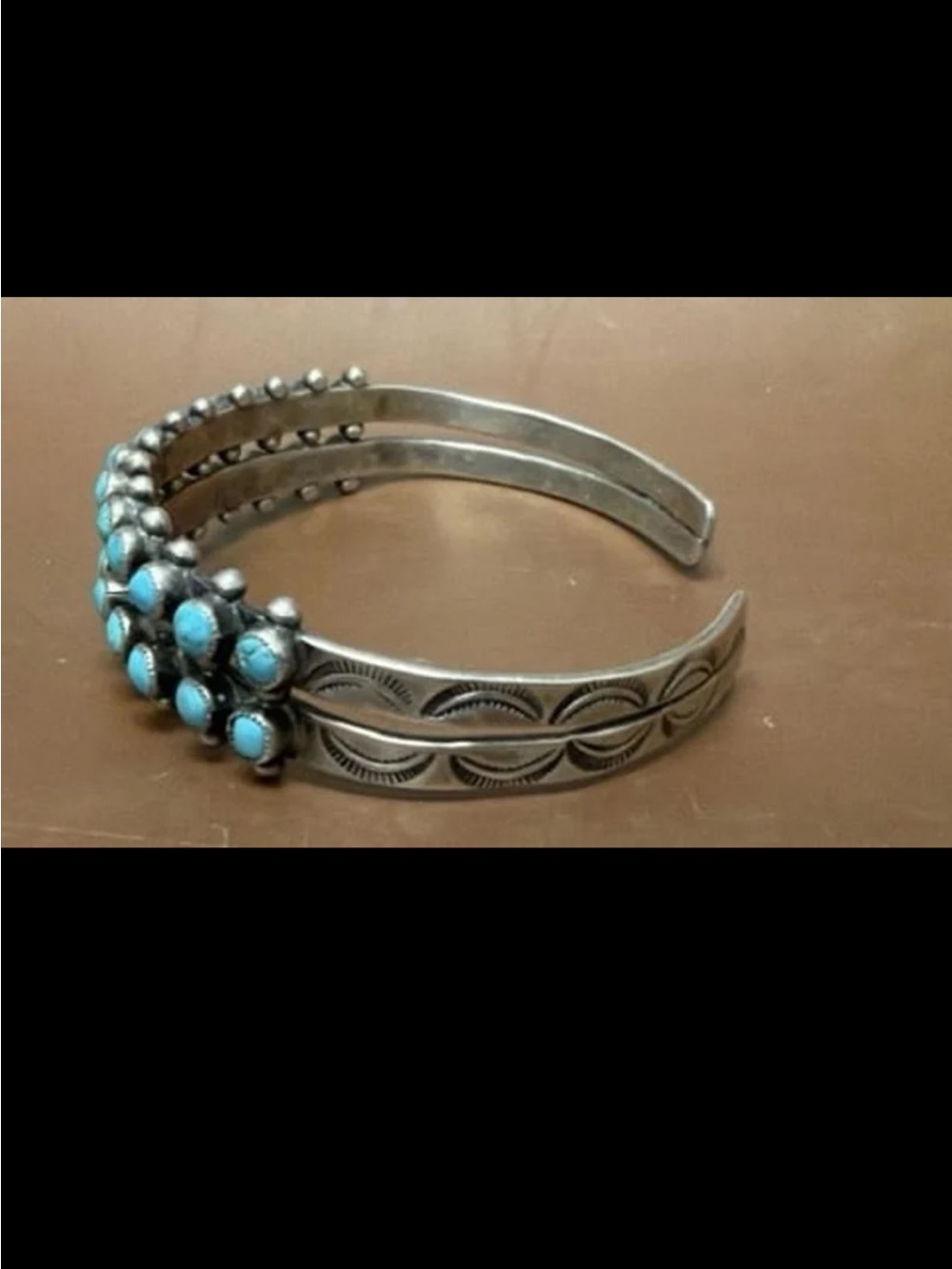 vintage Native sterling silver double-row "snake-eye" turquoise cuff - Picture 6 of 11